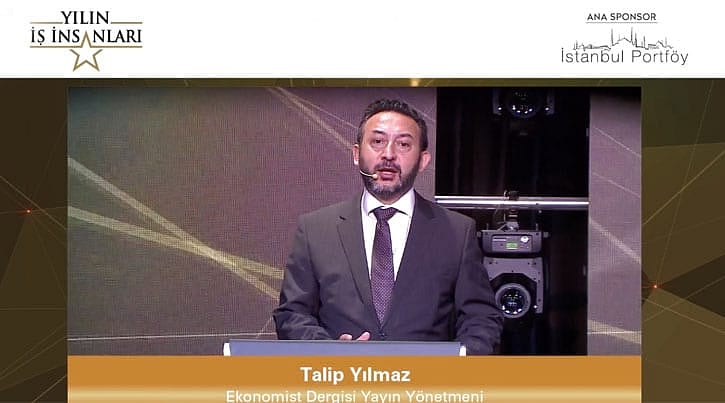 Yılın iş insanları ödüllerini aldı