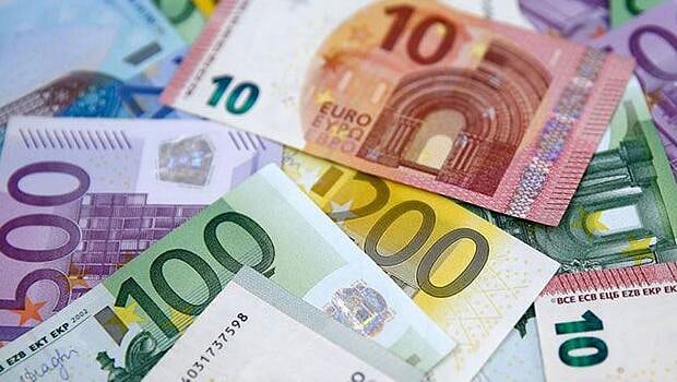 Euro Bölgesi'nde yıllık enflasyon yükseldi