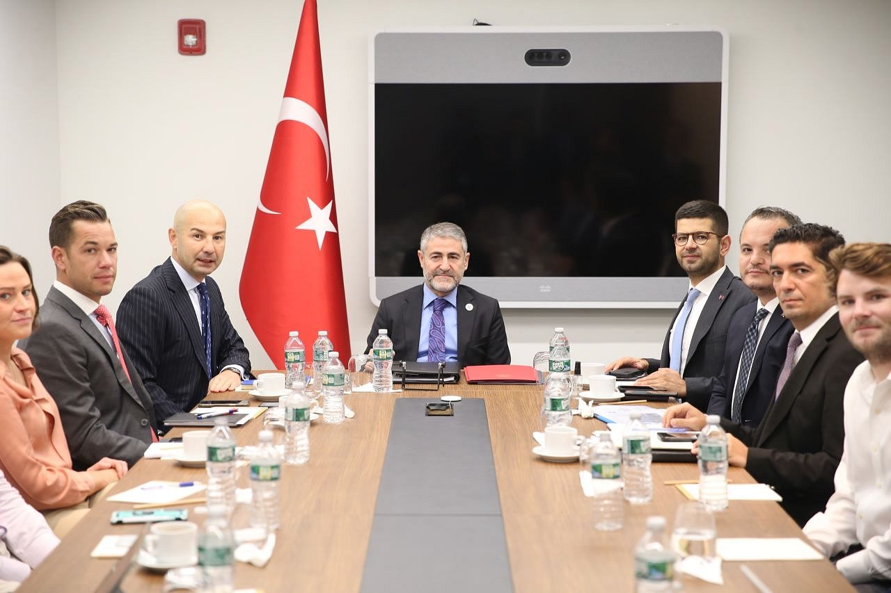 Bakan Nebati ABD'de yabancı fon yatırımcılarıyla görüştü