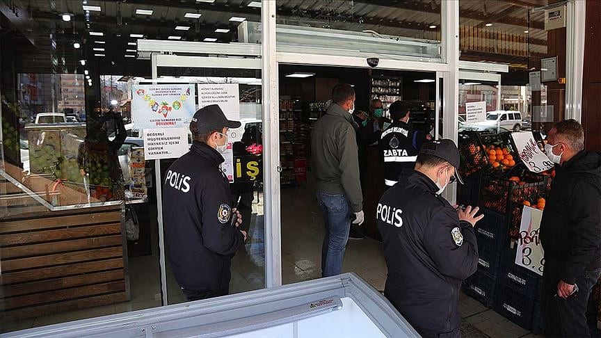 35 bin 868 market ve süpermarkete 'koronavirüs' denetimi