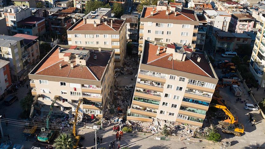 İzmir depremi kaç saniye sürdü?