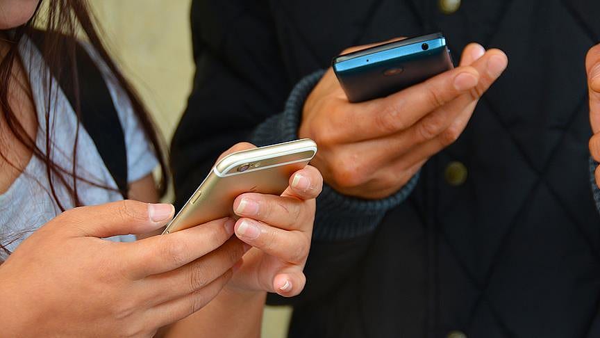ABD'de her şey artarken cep telefonu fiyatları neden düşüyor?
