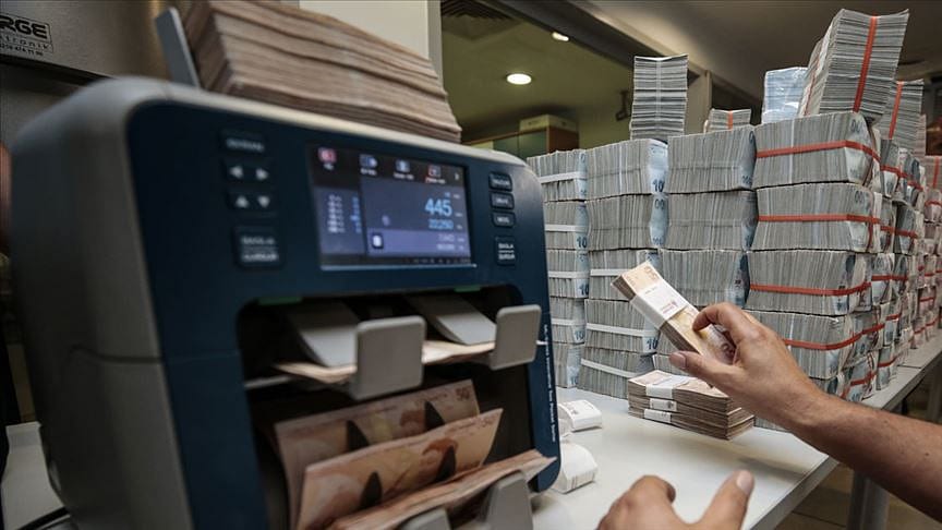 Bankacılık aktifleri 4,5 trilyon lirayı aştı