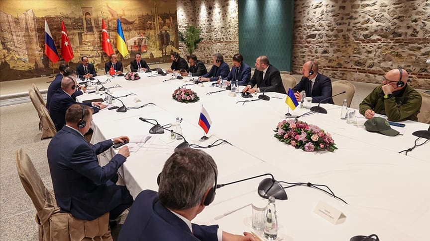 İstanbul'daki müzakere için Ukrayna ve Rusya heyetleri neler söylüyor?
