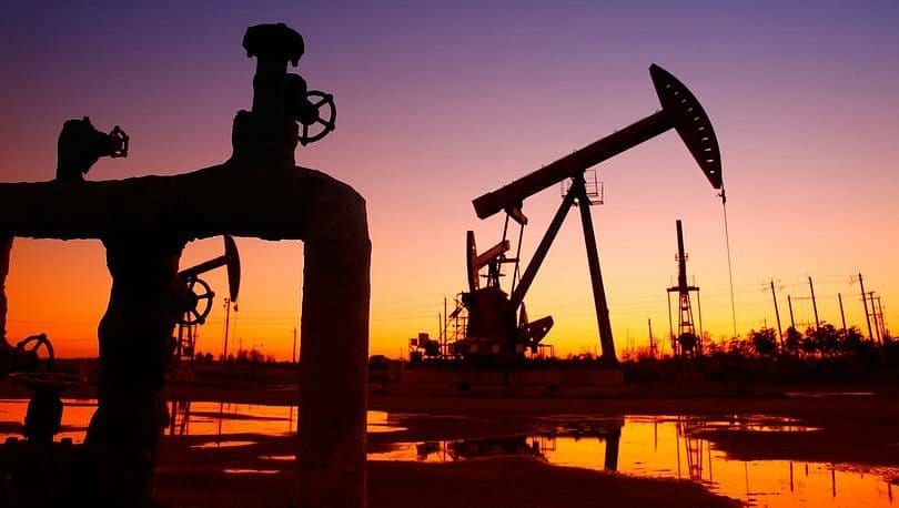 Petrol ithalatı şubatta yüzde 31,1 arttı