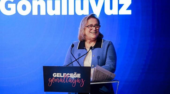 Sabancı 20 yılda 70 bin kişiye dokundu