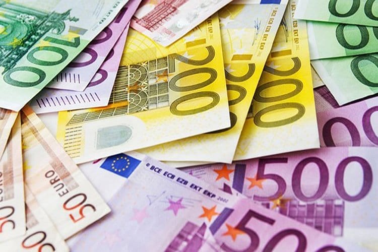 AB'den yatırım bankalarına kartel cezası