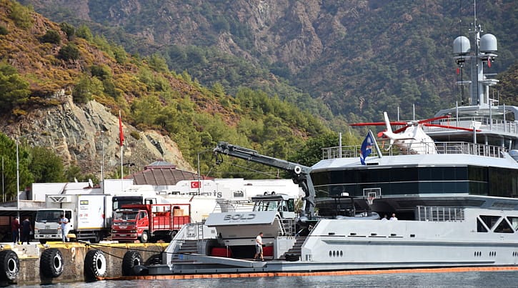 Süper yat Marmaris'e demirledi: Haftalık kirası bir servet-2