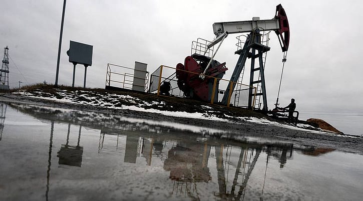 ABD petrol fiyatı tahminini yükseltti