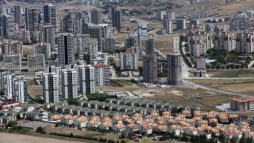 Yabancılara satılan konutun ortalama değeri 196 bin 37 dolara ulaştı