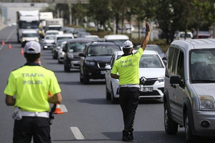 İçişleri Bakanlığı'ndan 'Yaz Mevsimi Trafik Tedbirleri' genelgesi