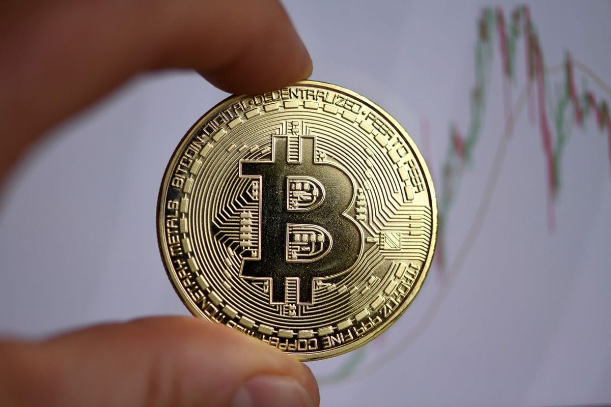 Bitcoin'de sert düşüş