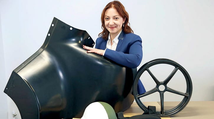 CES, kompozitte global olma yolunda
