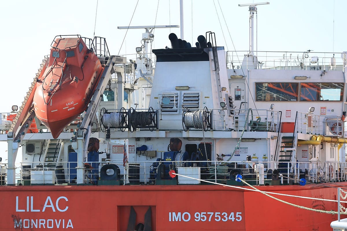 Rusya'dan yola çıktı, Mersin'e ulaştı: 6,5 metrelik boru hattıyla tahliye ediliyor