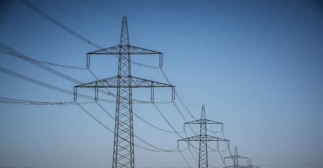 Suudi Arabistan ve Mısır'dan 1,8 milyar dolarlık elektrik hattı projesi anlaşması