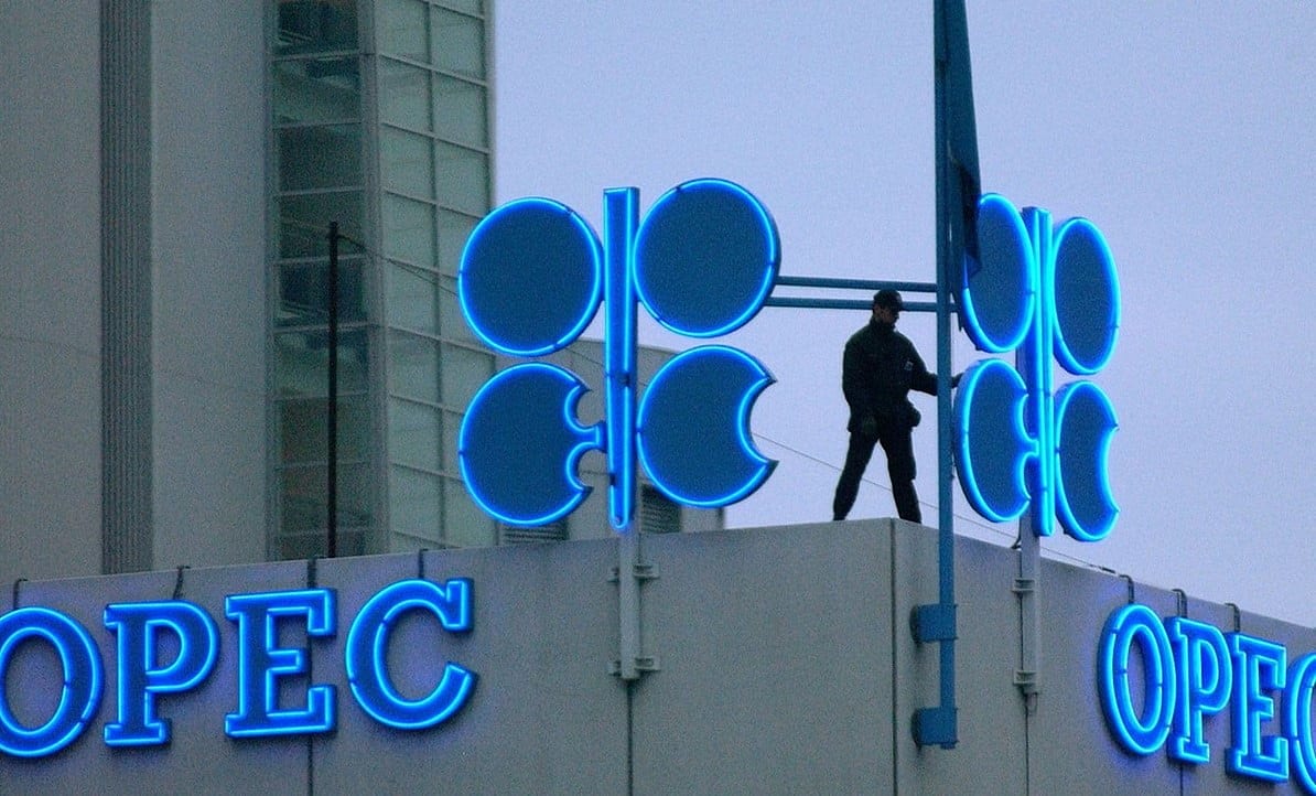OPEC'in ham petrol üretimi ocakta azaldı