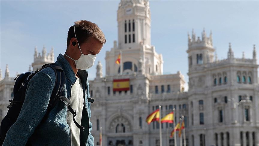 İspanya'ya göre şu anda 'yönetimi en zor konu turizm'