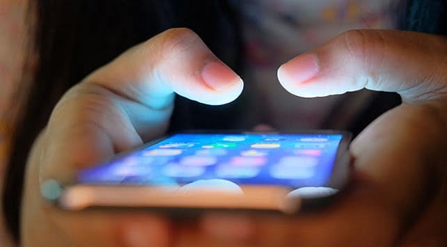 Telefona indirdiğimiz uygulamaların vergisi var mı?