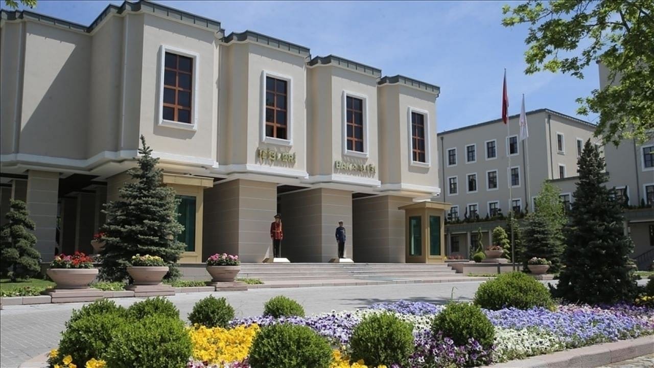 İçişleri Bakanlığı 3 bin 546 sözleşmeli personel alacak: Başvuru şartları ve detaylar