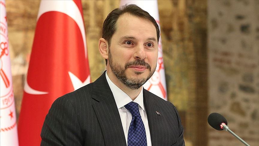 Bakan Albayrak'tan PMI değerlendirmesi