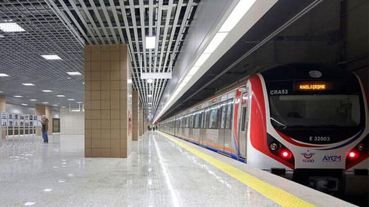 Marmaray seferleri yarım saatlik aralıklarla devam ediyor