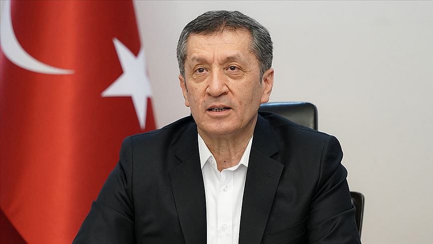 Bakan Selçuk'tan okulların açılış tarihine ilişkin açıklama
