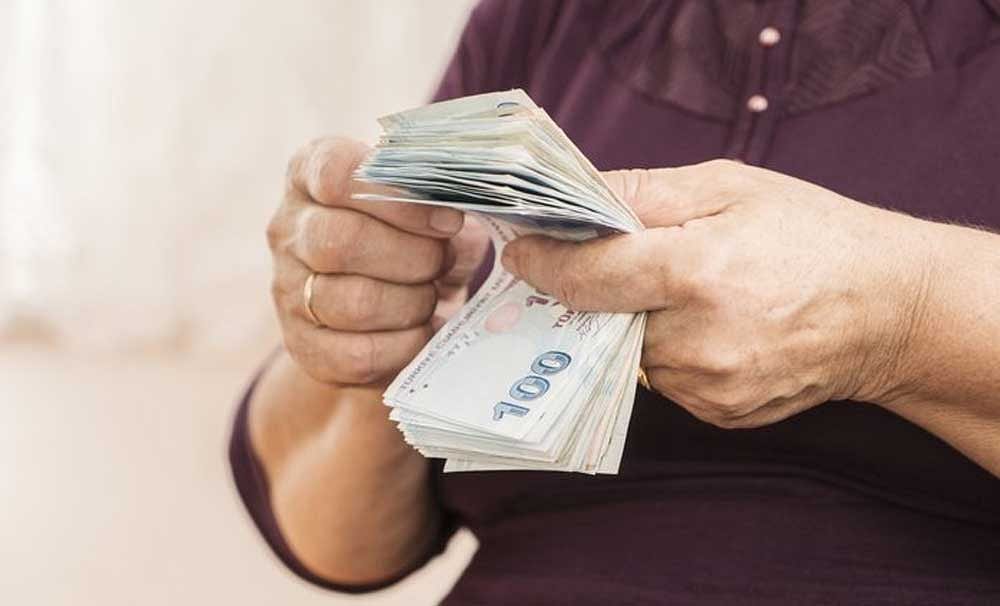 Emekli sandığı ve Bağkur bayram ikramiyesi ne zaman yatacak? Emekli tahsis numarası nedir?