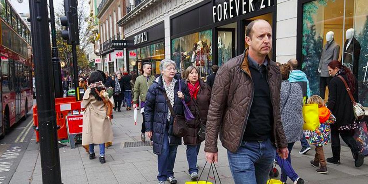 İngiltere'de enflasyon 40 yılın zirvesini gördü