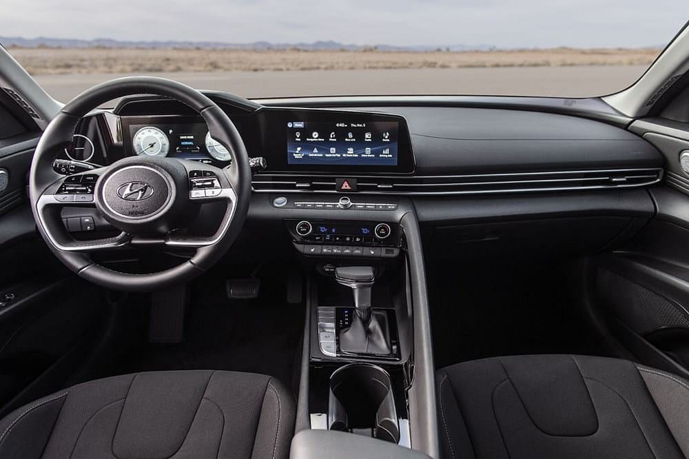 Hyundai Elantra Türkiye'de satışta! İşte fiyatı-1