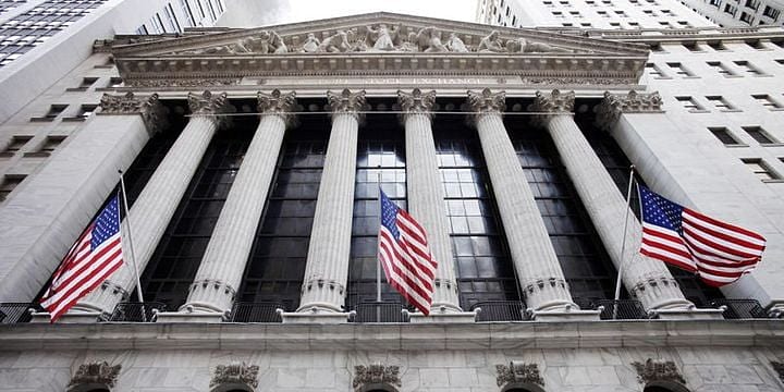 New York borsası sert düşüşle açıldı, işlemler 15 dakika durdu