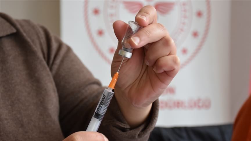 Sağlık Bakanı Koca, Kovid-19 aşısı olmayanların oranını açıkladı