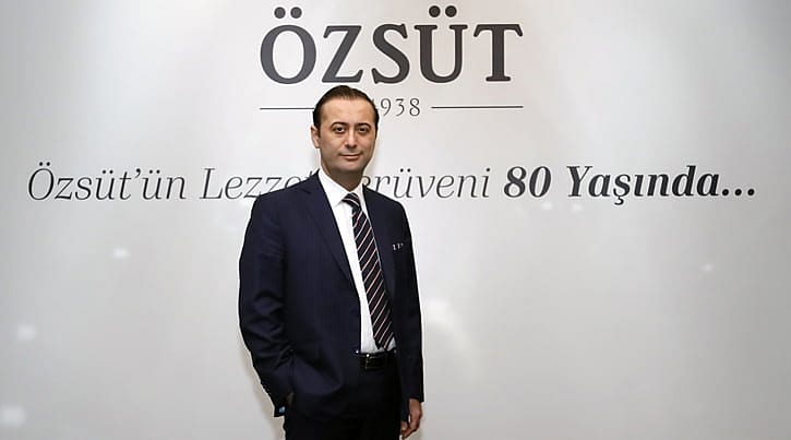 Özsüt, dünyaya açılıyor
