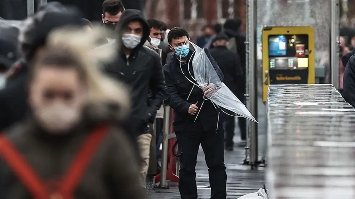 İstanbul'da fırtına ne zaman etkisini kaybedecek?