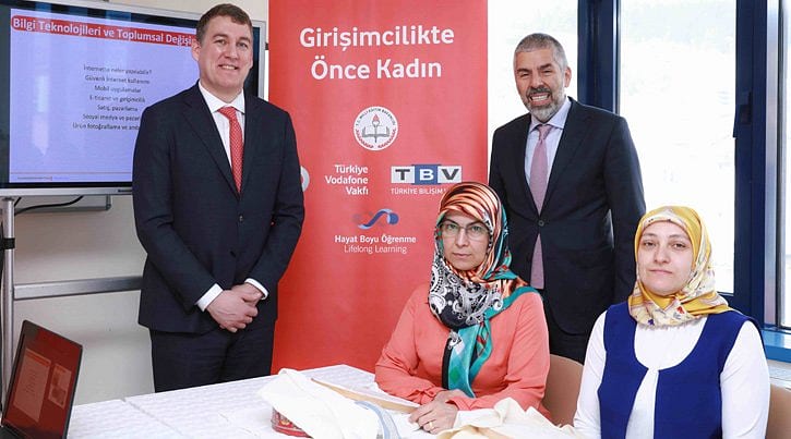 'Girişimcilikte önce kadın' diyor