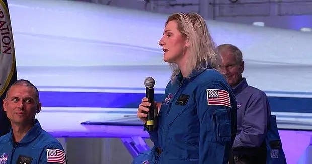Adana'da doğdu, 12 bin kişi arasından NASA'nın astronot adayları arasına seçildi-0