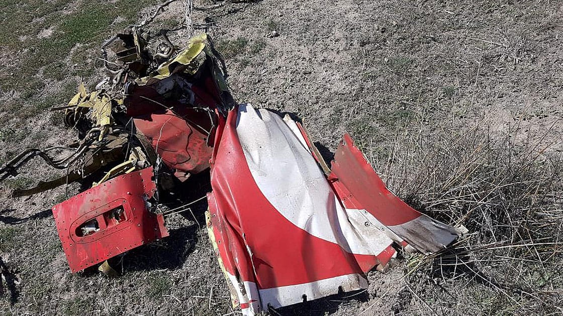 Eğitim uçuşundaki Türk Yıldızları'na ait uçak düştü: 1 şehit-0