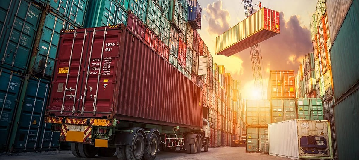 Dış ticaret açığı yüzde 235 arttı