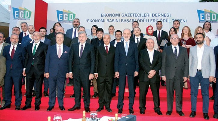 Ekonomi ödülleri sahiplerini buldu