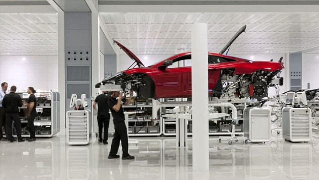 İngiliz otomotiv şirketi bin 200 kişiyi işten çıkarıyor