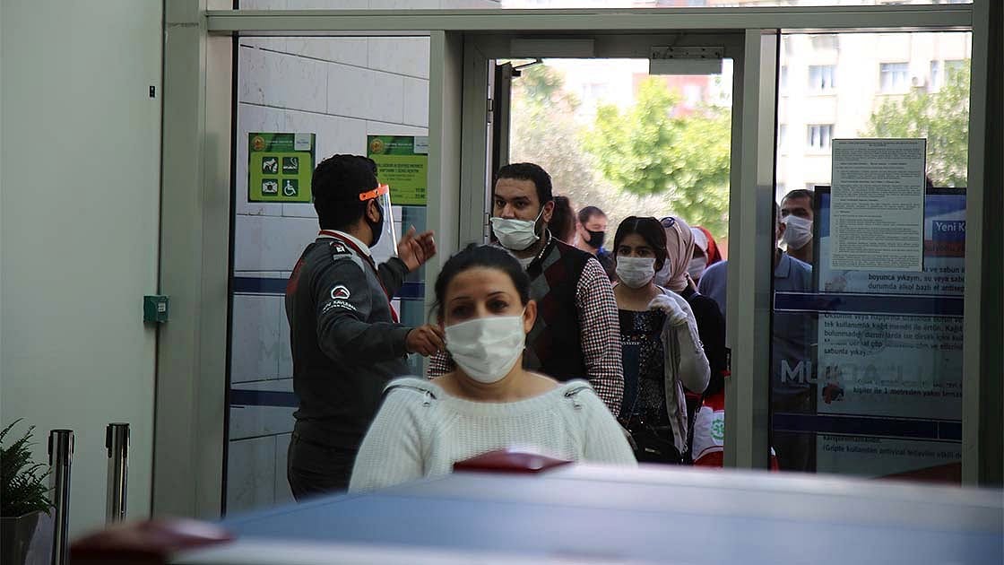 AVM'ler için 'esnek çalışma' tavsiyesi