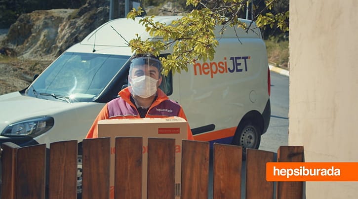 Hepsiburada'dan ihtiyaç sahiplerine gıda yardımı