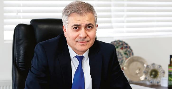 İngiltere’de üç marka yarattı