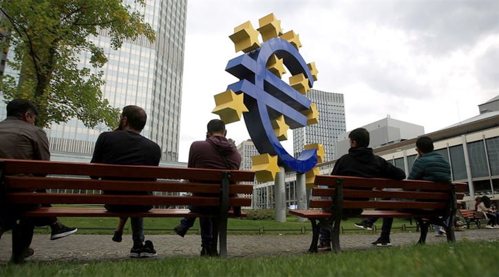 ECB, stratejik gözden geçirmeyi erteledi