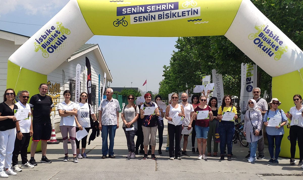 İsbike Bisiklet Okulu’nda 3 bin kişi daha pedal çevirdi