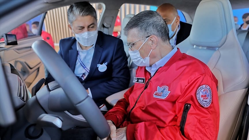Aziz Sancar, TOGG'u inceledi
