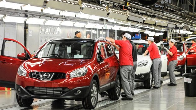 Nissan kayıp tahminini yükseltti