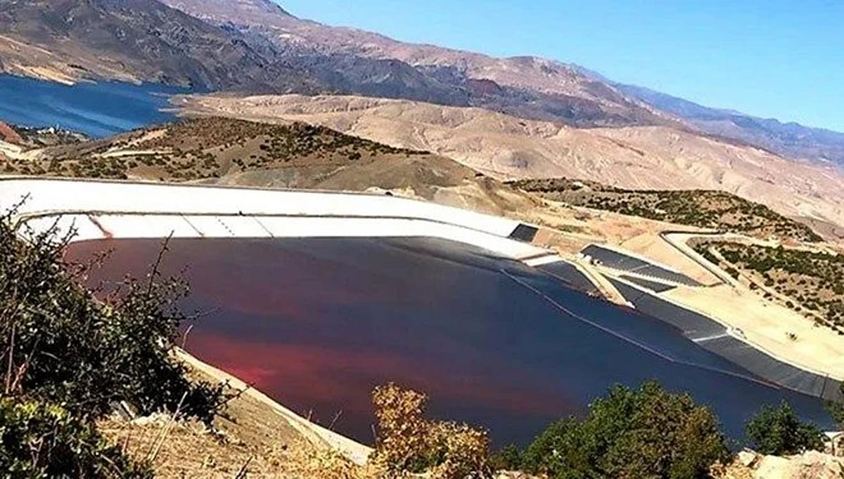 Erzincan'da çevre kirliliğine neden olan altın madeninin faaliyeti durduruldu