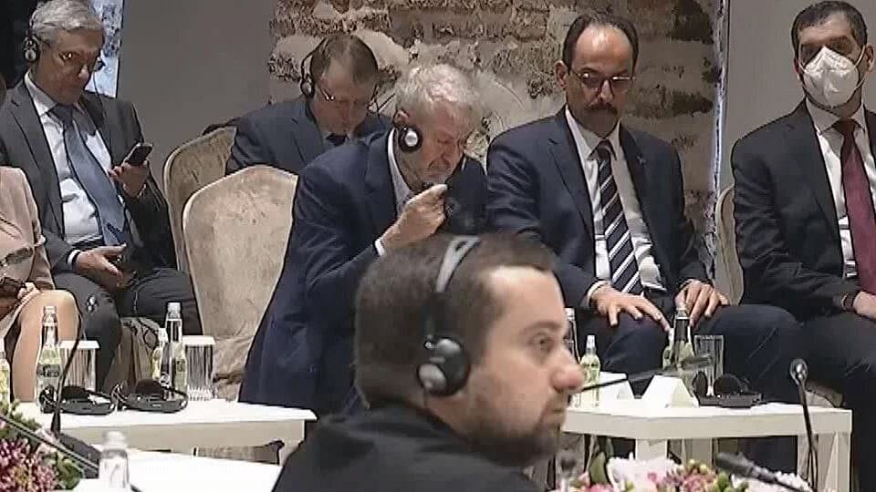 Rusya-Ukrayna heyetleri Dolmabahçe'de buluştu... Tarihi zirvede sürpriz isim-0
