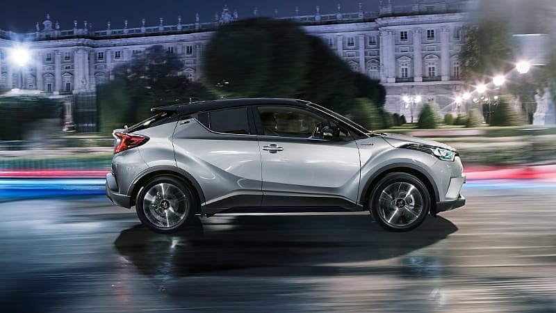 Toyota'nın 2030 için elektrikli otomobil hedefi