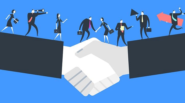 Üretim ve satışlarda düşüş sürüyor